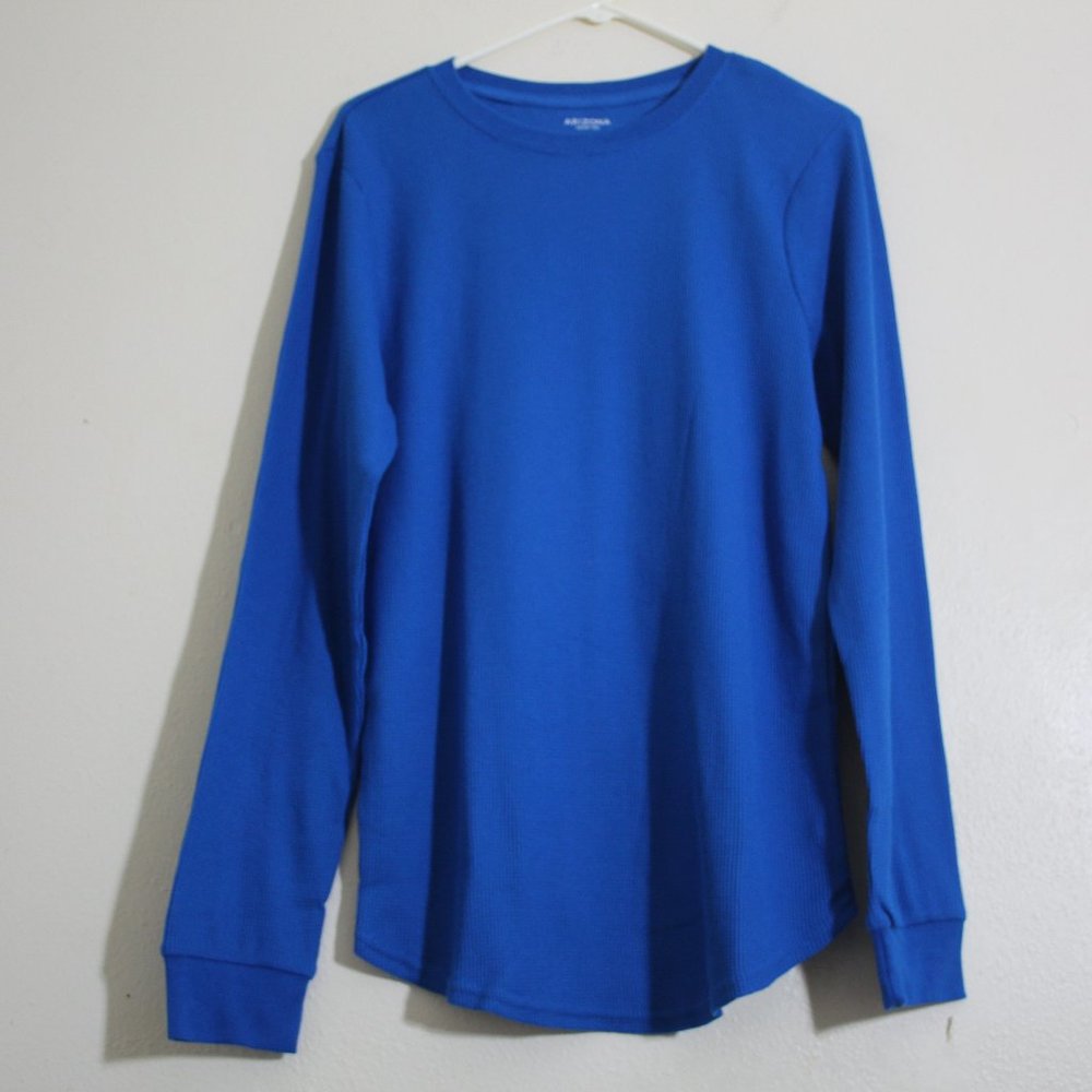 Arizona Jeans Co. blue thermal top  size M